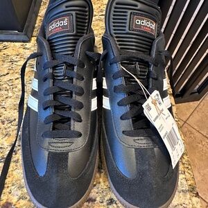 Adidas Samba Black and White Men's Sneakers NWT never worn